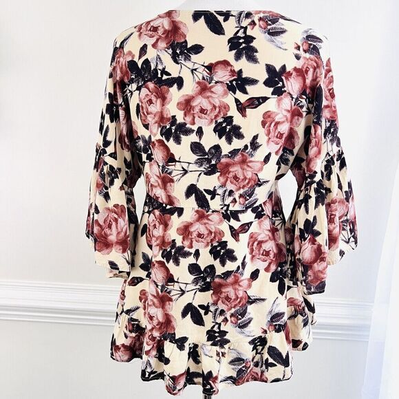 🎉Clearance🎉Altar'd State Gorgeous Soft Flowy Floral Bell Sleeved Blouse Small - Picture 7 of 11